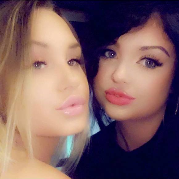 Profile Picture of Hannah Petrisin (@hannahh_017) on Poshmark