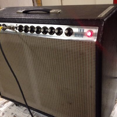 Profile Picture of Luke Schindler (@DamnRadicals) on Twitter