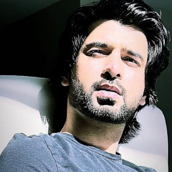 Profile Picture of Harpreet Harpreet (@spoiledprince08) on Poshmark