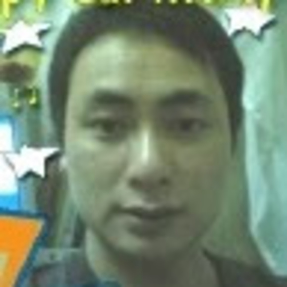 Profile Picture of Y Choi (@yoqunchoi) on Poshmark