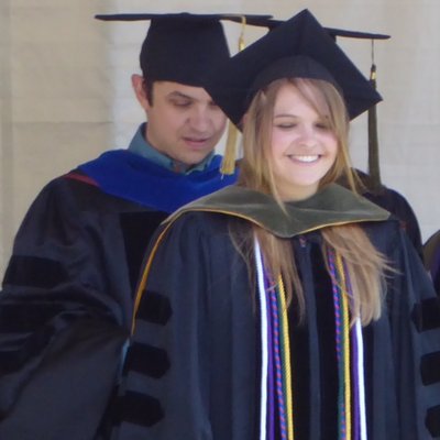 Profile Picture of Lindsay Case (@LindsayCPharmD) on Twitter