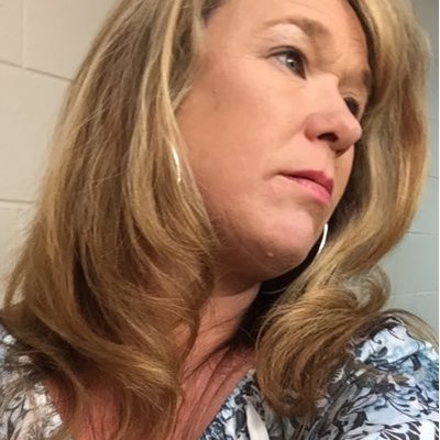 Profile Picture of April Shay (@AShaynaynay) on Twitter