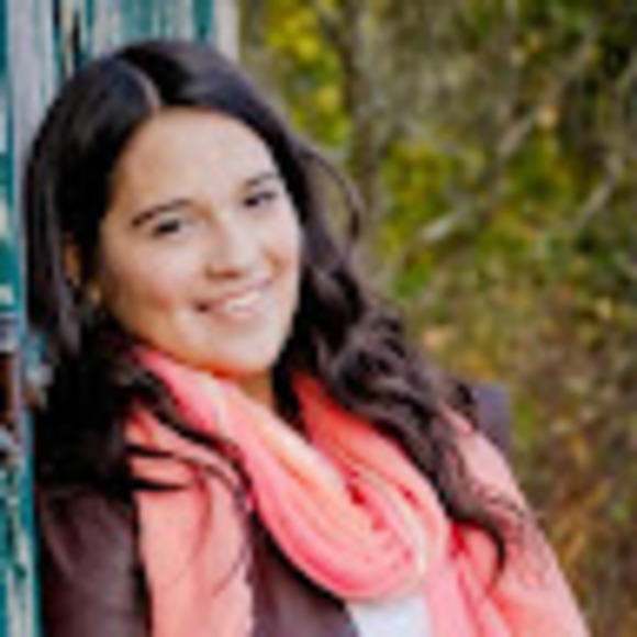 Profile Picture of Cristina Bregel (@ileanacrist) on Poshmark