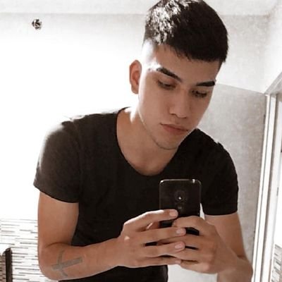 Profile Picture of Elias Roberts 🤟 😜 (@EliasRoberts12) on Twitter