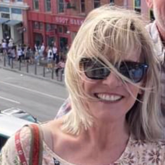 Profile Picture of Mary jo Weidert (@maryweidert) on Poshmark