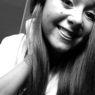 Profile Picture of Kimberly (@KimmyFoster15) on Twitter