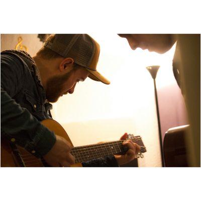 Profile Picture of Jakob Hallett (@JHallett10) on Twitter