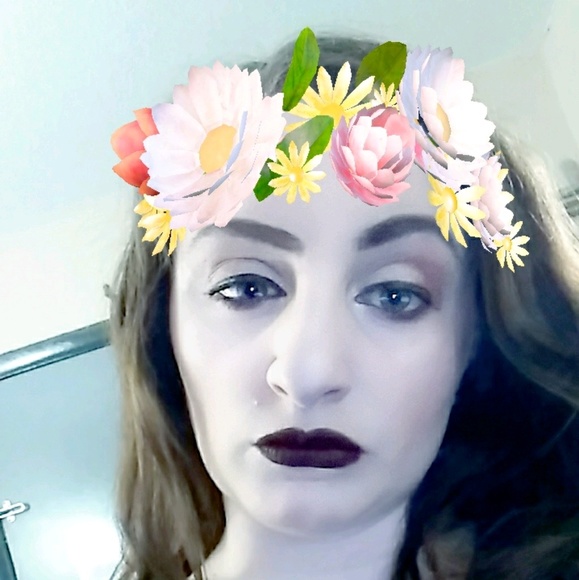 Profile Picture of Kristen Chesser (@kchesser95) on Poshmark