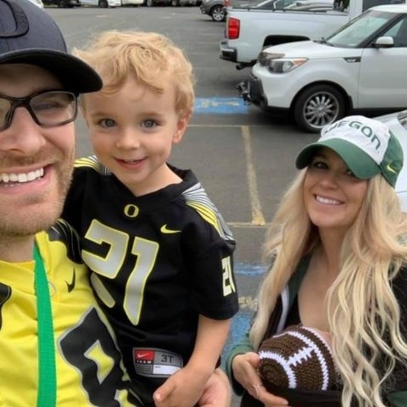 Profile Picture of Erich Peppler (@epeppleruo) on Poshmark