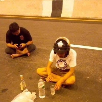 Profile Picture of J.J James (@Mu4OdleBabP0p9O) on Twitter