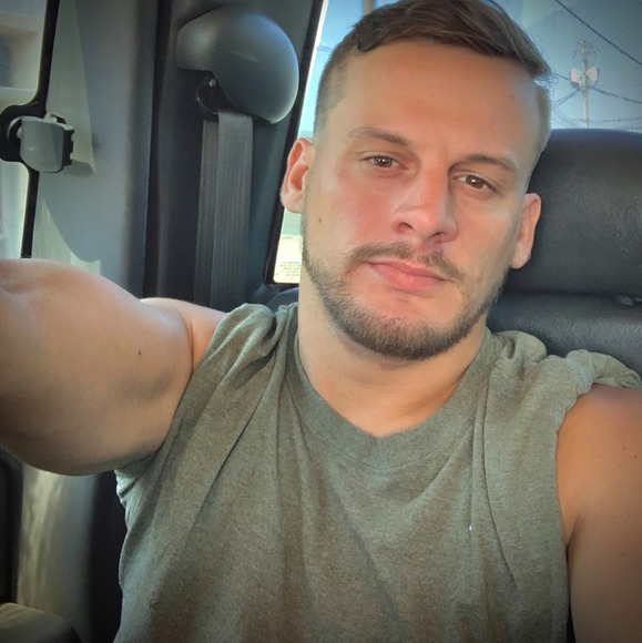 Profile Picture of Phillip Monk (@kuntryboy_90) on Poshmark