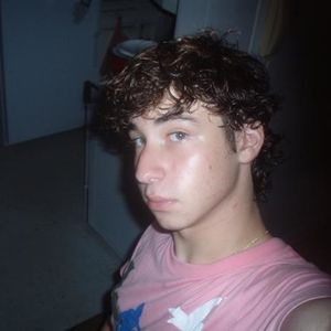 Profile Picture of Tony Gerber (@cincodetony) on Myspace