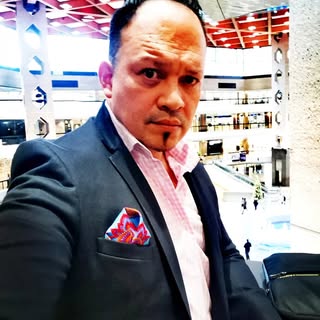 Profile Picture of Rigoberto Alexander LEMUS (@donrlemus) on Instagram