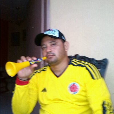 Profile Picture of Richard Robledo (@rrobledo567) on Twitter