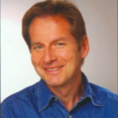 Profile Picture of Peter Fenner (@InfoSnoopy) on Twitter