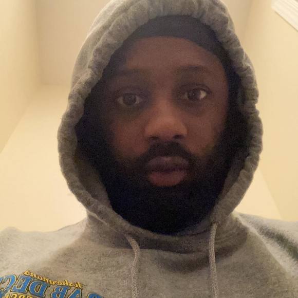 Profile Picture of Jamal Handy (@jamal_handy) on Poshmark
