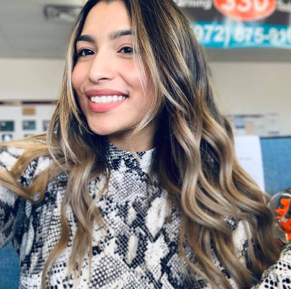 Alexia Hernandez - Poshmark Profile Picture of Alexia Hernandez (@_lexx1313) on Poshmark