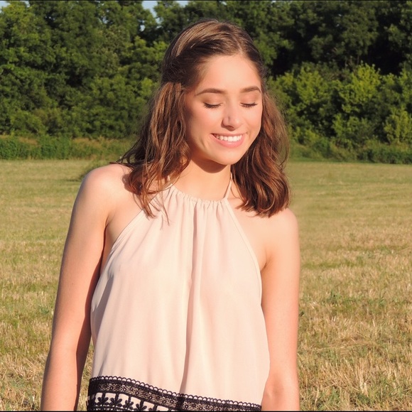 Profile Picture of Haley Zamora (@haleyzamora) on Poshmark