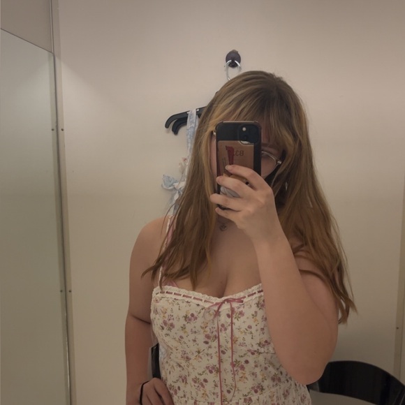 Profile Picture of Riley Cillo (@rbcillo) on Poshmark