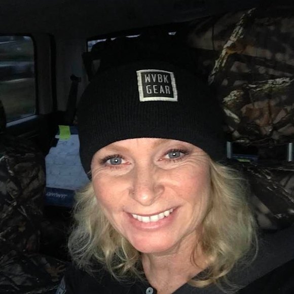 Profile Picture of Lorrell Malotte (@b4realalways) on Poshmark