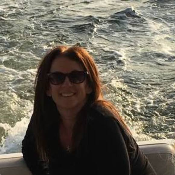 Profile Picture of Jackie Purnick (@jackie9294) on Poshmark