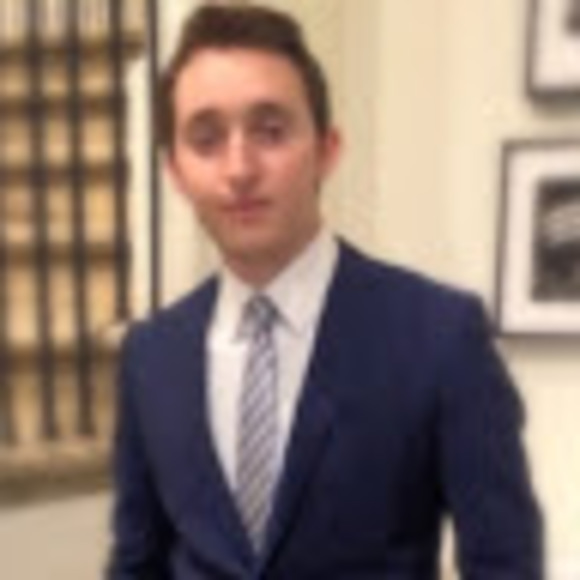 Profile Picture of Daniel Redlich (@ydredlich) on Poshmark