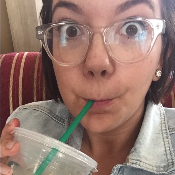 Chandler Harris - Poshmark Profile Picture of Chandler Harris (@chandlerharris) on Poshmark