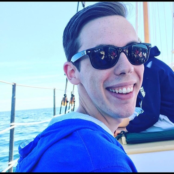 Profile Picture of Dalton Baughn (@dbaughn) on Poshmark