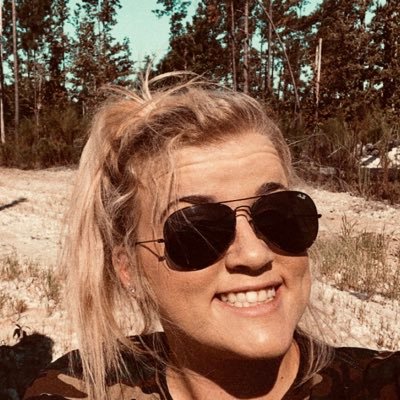 Profile Picture of Alyssa Hope Everett (@alyssaheverett3) on Twitter