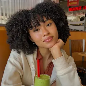 Profile Picture of Honey (@@honey_robinson) on Tiktok