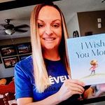 Profile Picture of KELSEY CHRISTOFFERSON (@heymrschristofferson) on Instagram