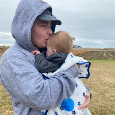 Profile Picture of Evan Leach (@EvanLeach666) on Twitter