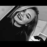 Profile Picture of Beth Matthews (@_bethmatthews_) on Instagram