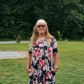 Profile Picture of Wanda Burgess (@burgesswanda) on Instagram