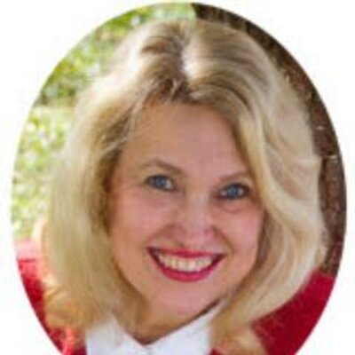 Profile Picture of Phyllis Cook (@cookmoredeals) on Twitter