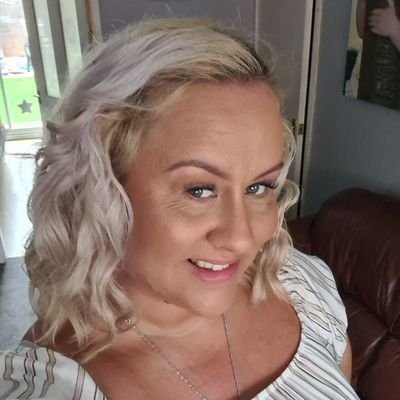 Profile Picture of Lisa Lorenz (@arnold_lisa) on Twitter