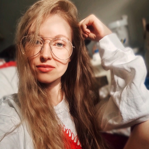 Profile Picture of Hayley Guerrant (@haygizzle) on Poshmark