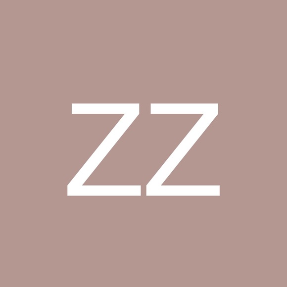 Profile Picture of Zuzanna Zubowicz (@5asanka) on Poshmark