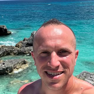 Profile Picture of Scott Weitzman (@scottweitzman) on Instagram
