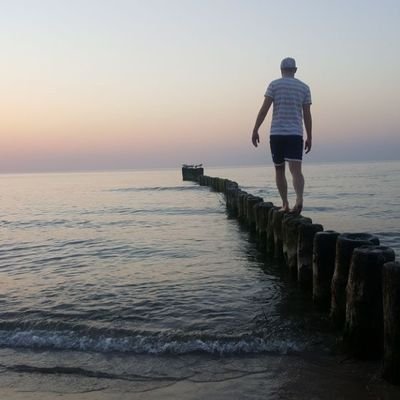 Profile Picture of Robert Kreuzer (@Frufoo3210) on Twitter