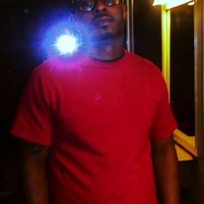 Profile Picture of David Maurice Echols (@DatDamnDave8282) on Twitter