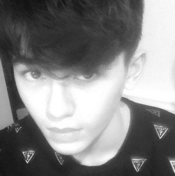 Profile Picture of Gigi Caravaglia (@sdcgigi) on Poshmark