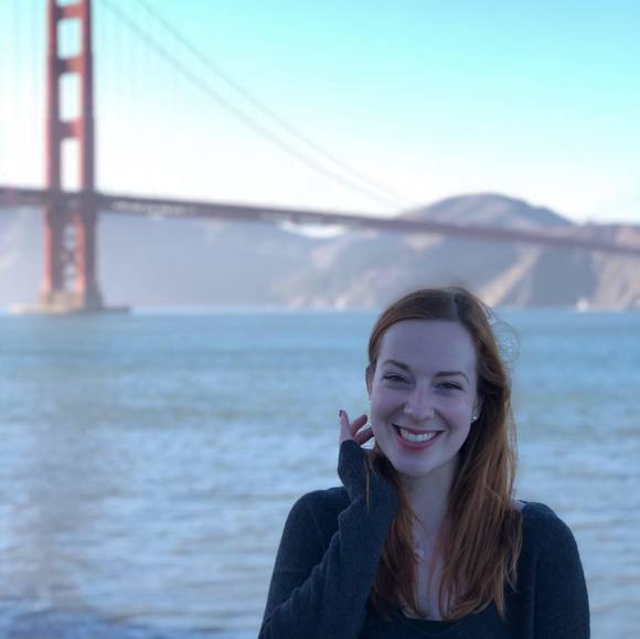 Profile Picture of Elizabeth Strassner (@elizabeth_str) on Poshmark