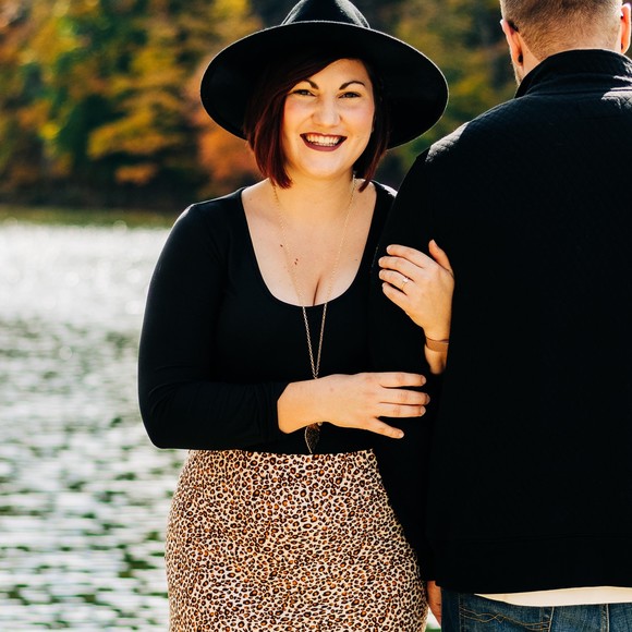 Profile Picture of Madison Rohlman (@maddy_1992) on Poshmark