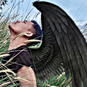 Profile Picture of Diens Jolie (@maniakbadung) on Youtube