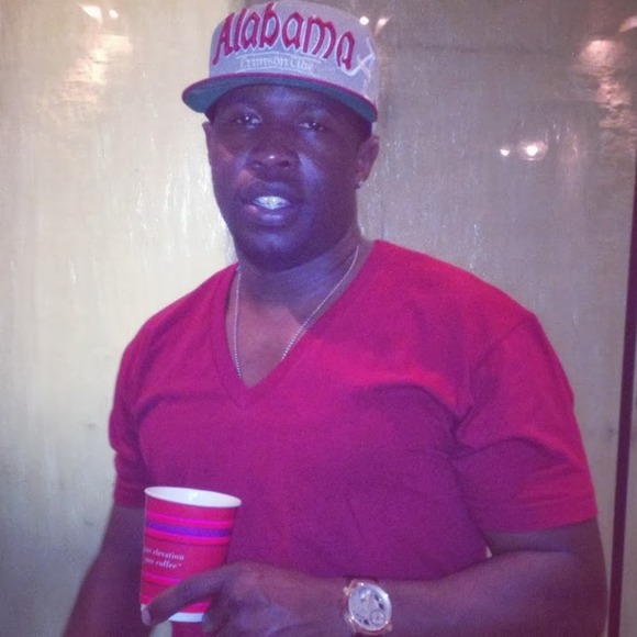 Profile Picture of Darren Pointer (@nilep) on Poshmark