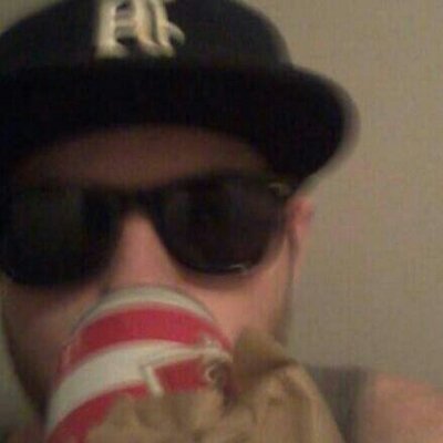 Profile Picture of Justin Grayson (@GrayestOfSons) on Twitter