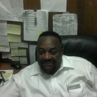 Profile Picture of James Mourning (@James-Mourning) on Facebook