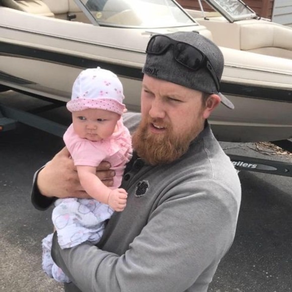 Profile Picture of Vincent Klapperich (@v_klapperich) on Poshmark