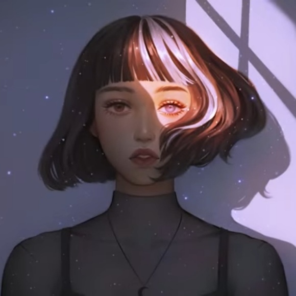 Profile Picture of Emily Danowski (@emilydanowski) on Poshmark